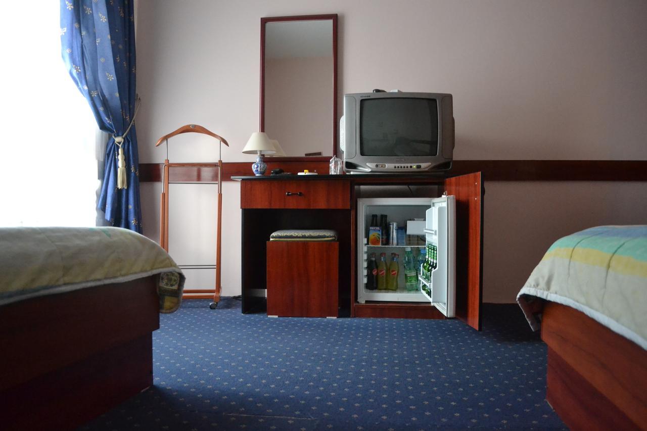 Hotel Mimoza Kumanovo Exterior foto